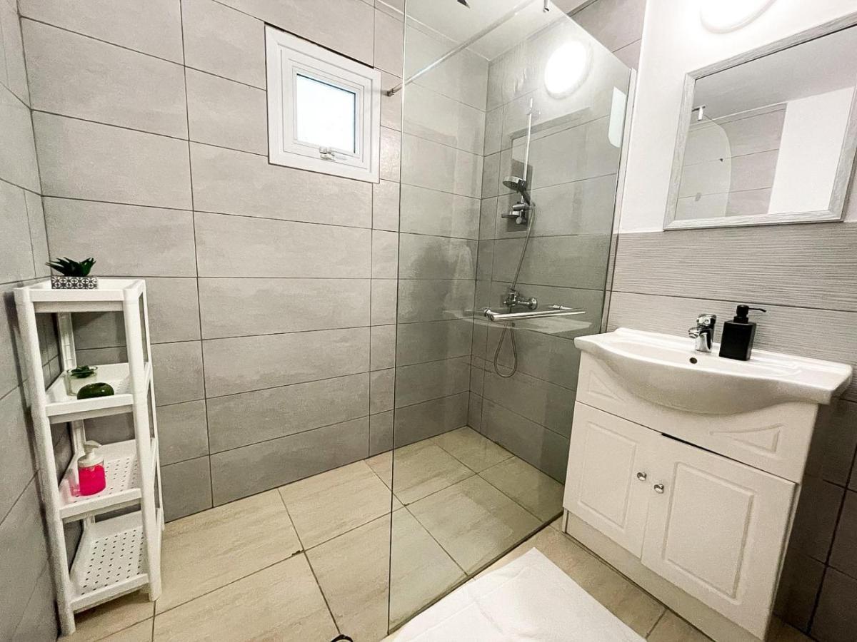 Serena'S 2-Br Apartment In Larnaca Luaran gambar